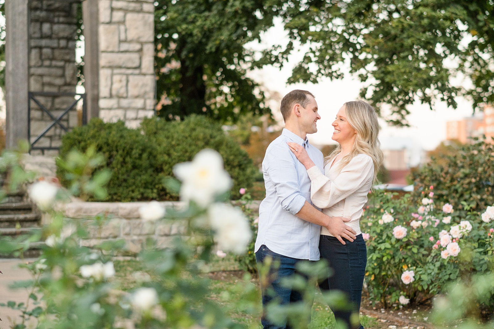 colorful and fun downtown Kansas City and Loose Park engagement