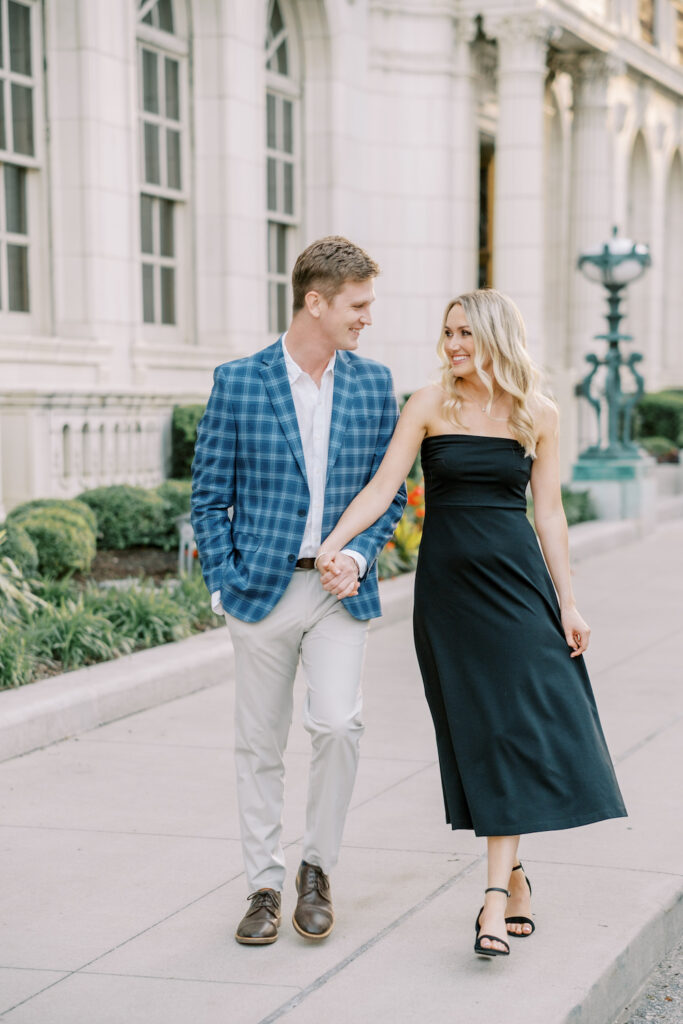 Spring & Summer Engagement Session Outfit Inspiration - baileypianalto.com